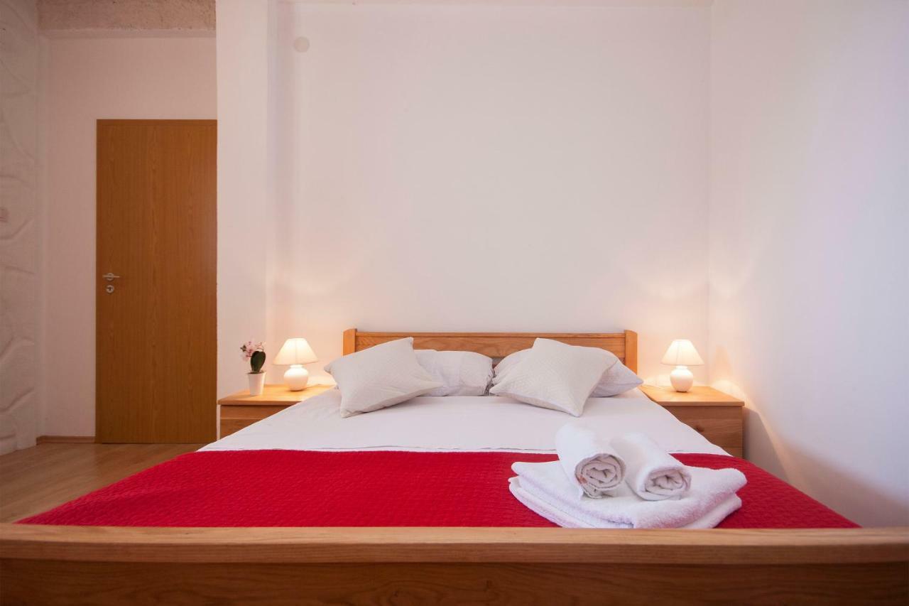 Rooms Katarina Lozovac Bagian luar foto